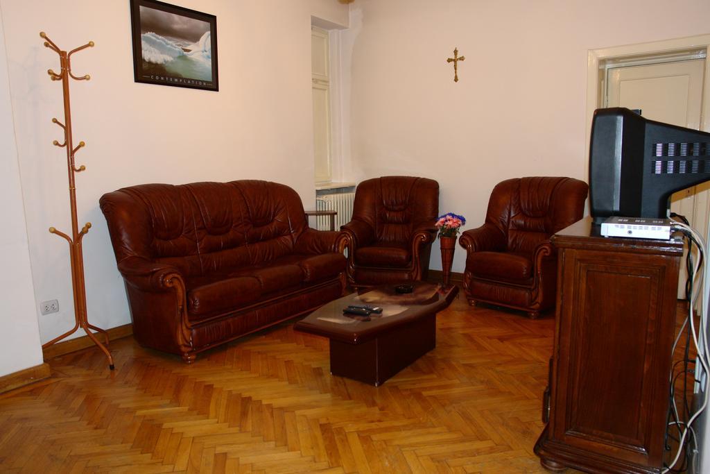 Hotel Ss Residence Unirii بوخارست المظهر الخارجي الصورة