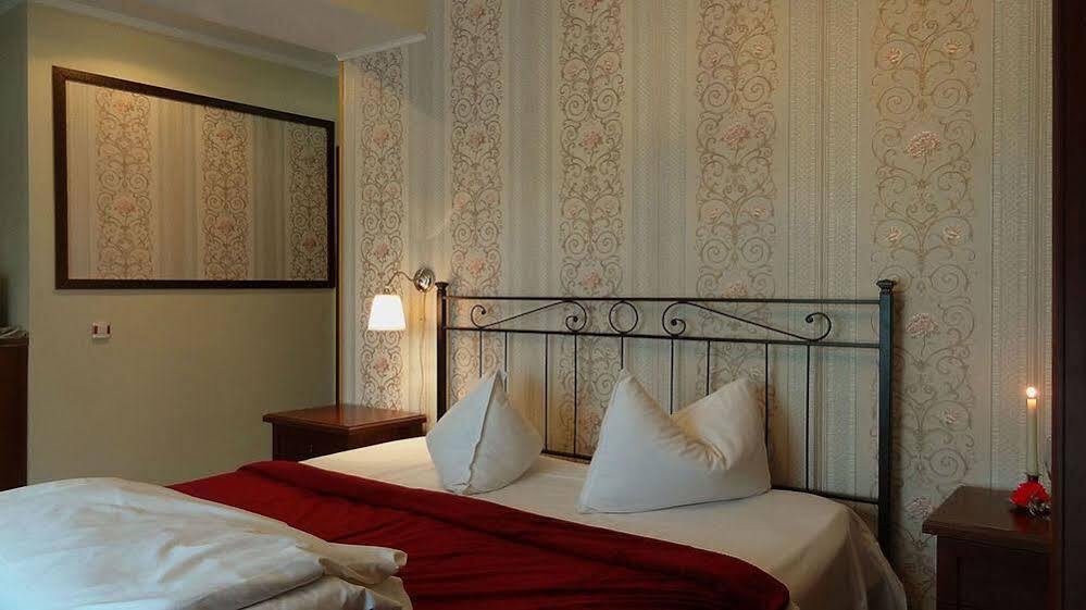 Hotel Ss Residence Unirii بوخارست المظهر الخارجي الصورة