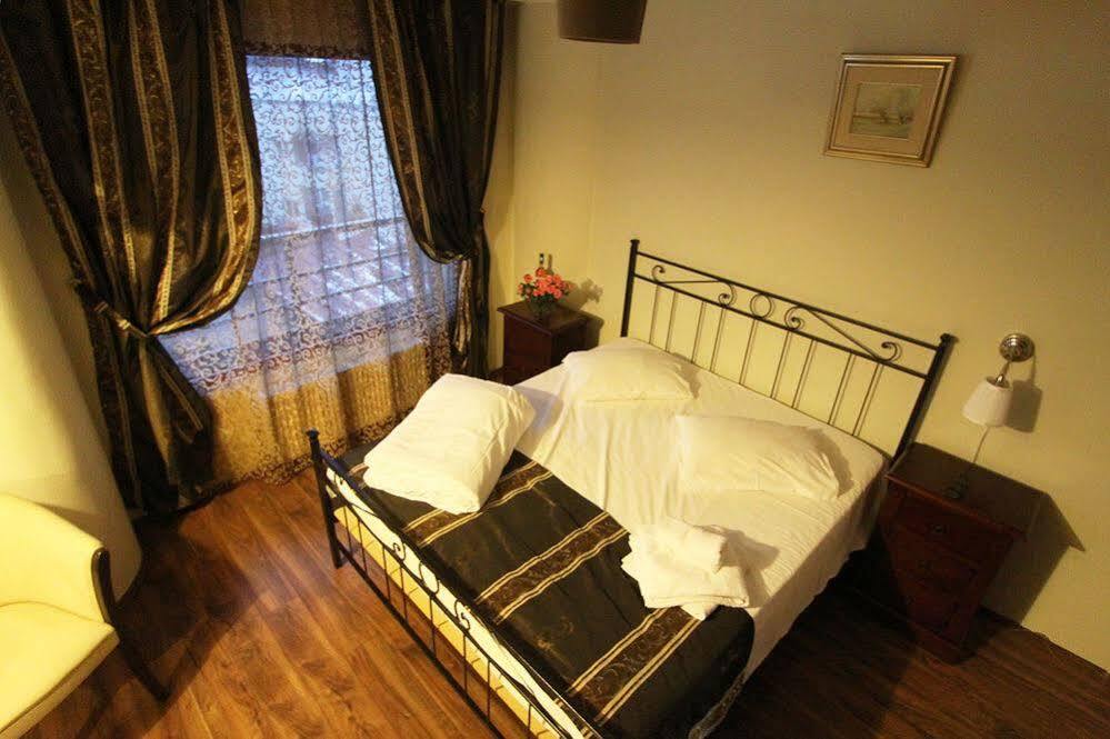 Hotel Ss Residence Unirii بوخارست المظهر الخارجي الصورة